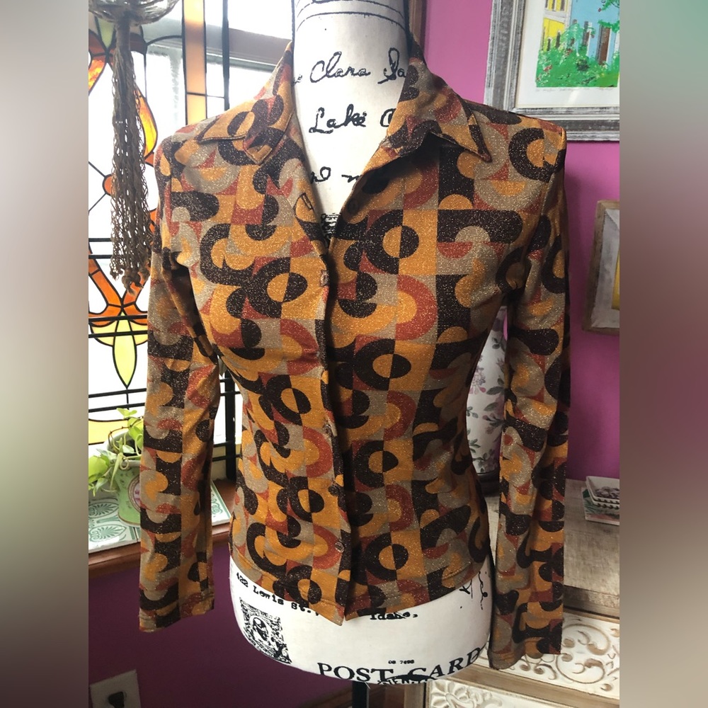 Zoom Metallic Geometric Patterned Button Up - image 1